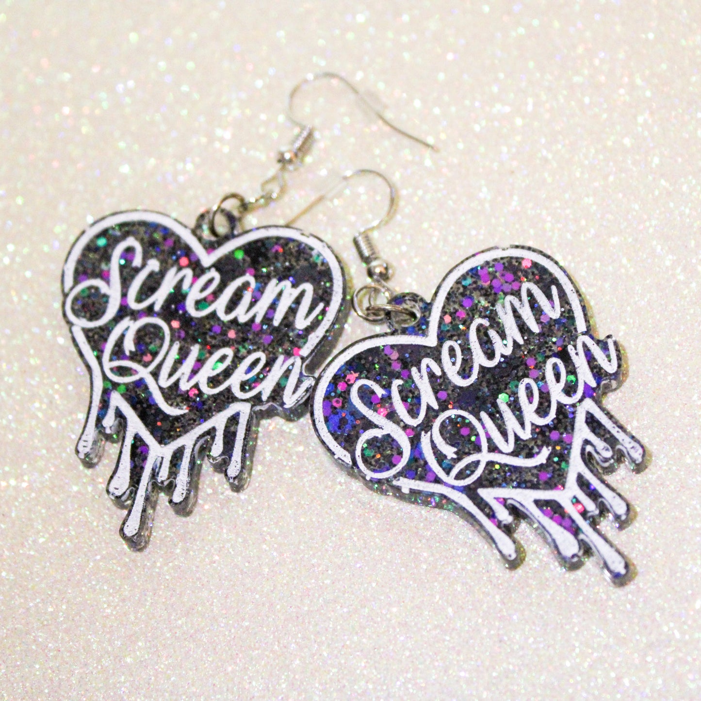 Scream Queen earrings black